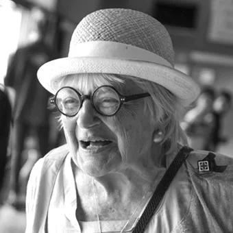 Pilarín Bayés